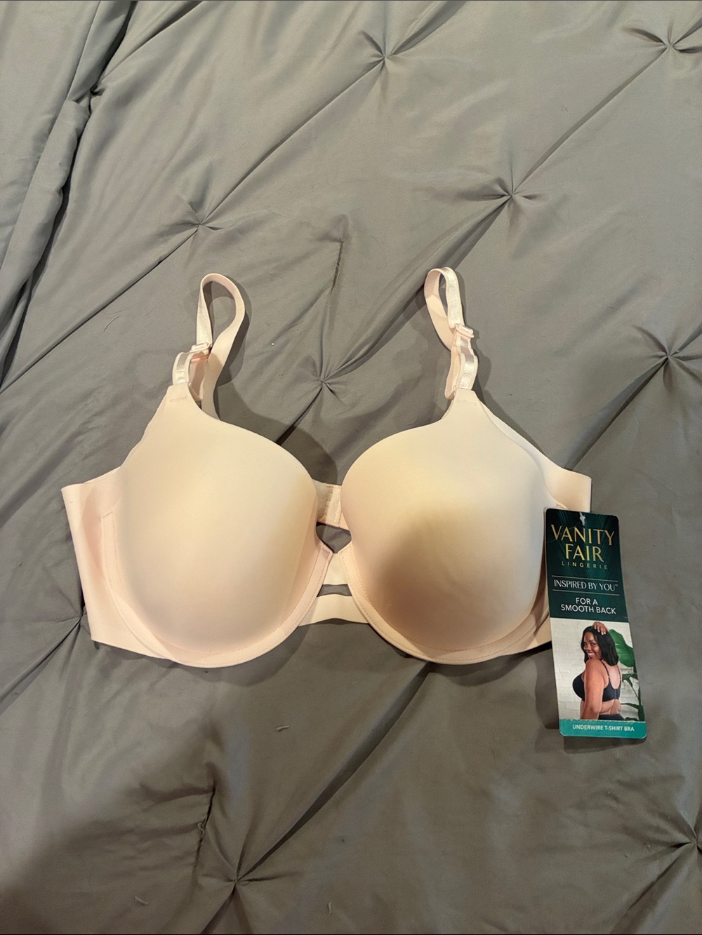 NWT-Vanity Fair Soft Blush Underwire Smooth T-Shirt Bra Sz 36C